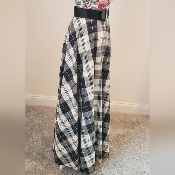 Silk Taffetta Holiday Long Skirt Talbots - Picture 3 of 8